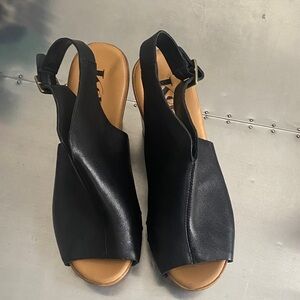 Kork Ease Heels Size 6